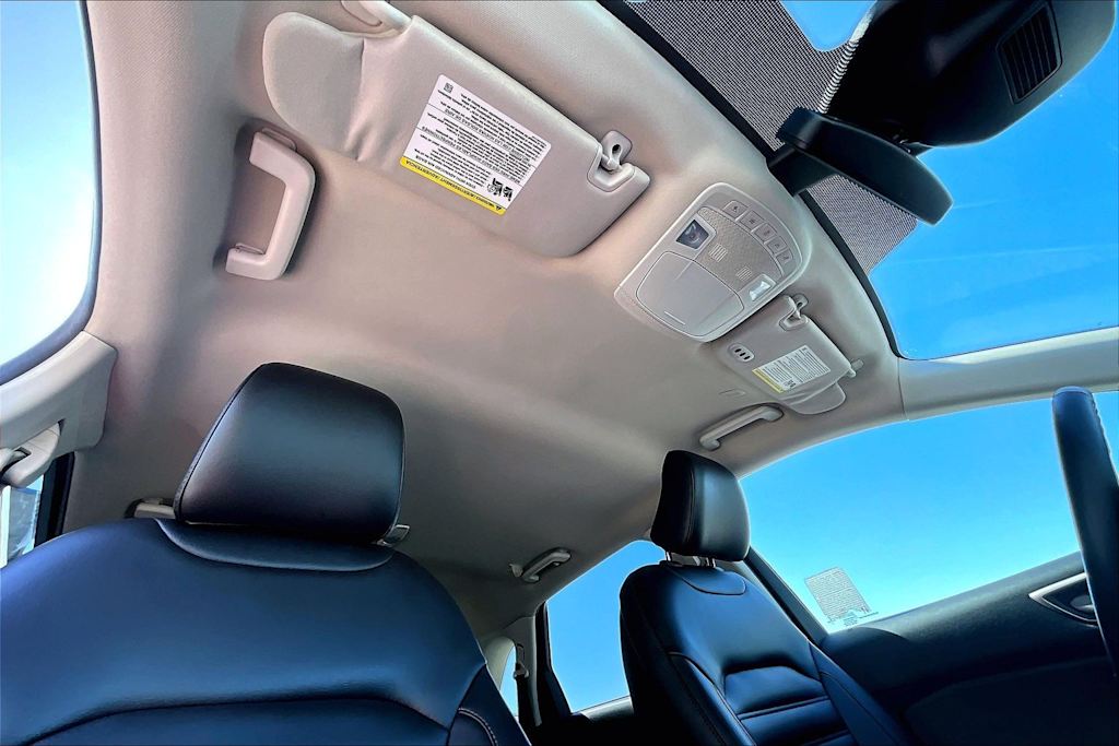Thumbnail: 2022 Ford Edge - 30