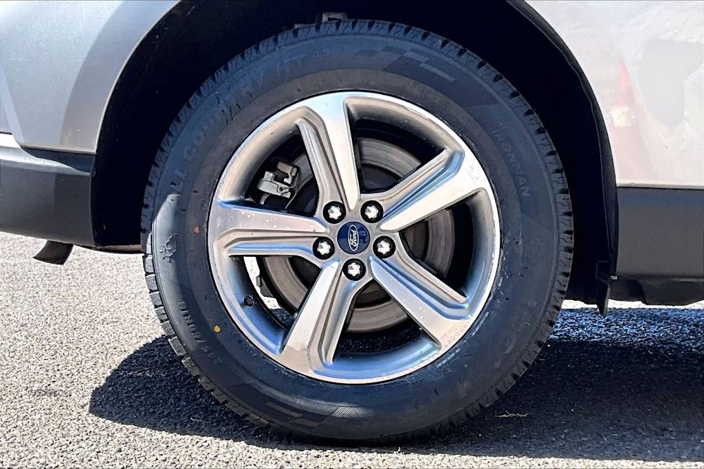 Thumbnail: 2022 Ford Edge - 36