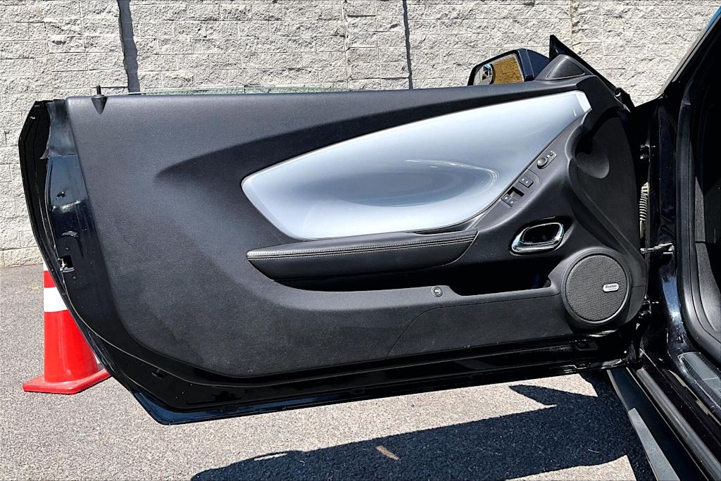 Thumbnail: 2012 Chevrolet Camaro - 27