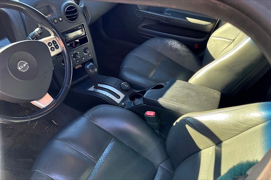 Thumbnail: 2004 Pontiac Grand Prix - 20