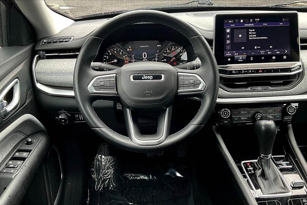2022 Jeep Compass Latitude 14