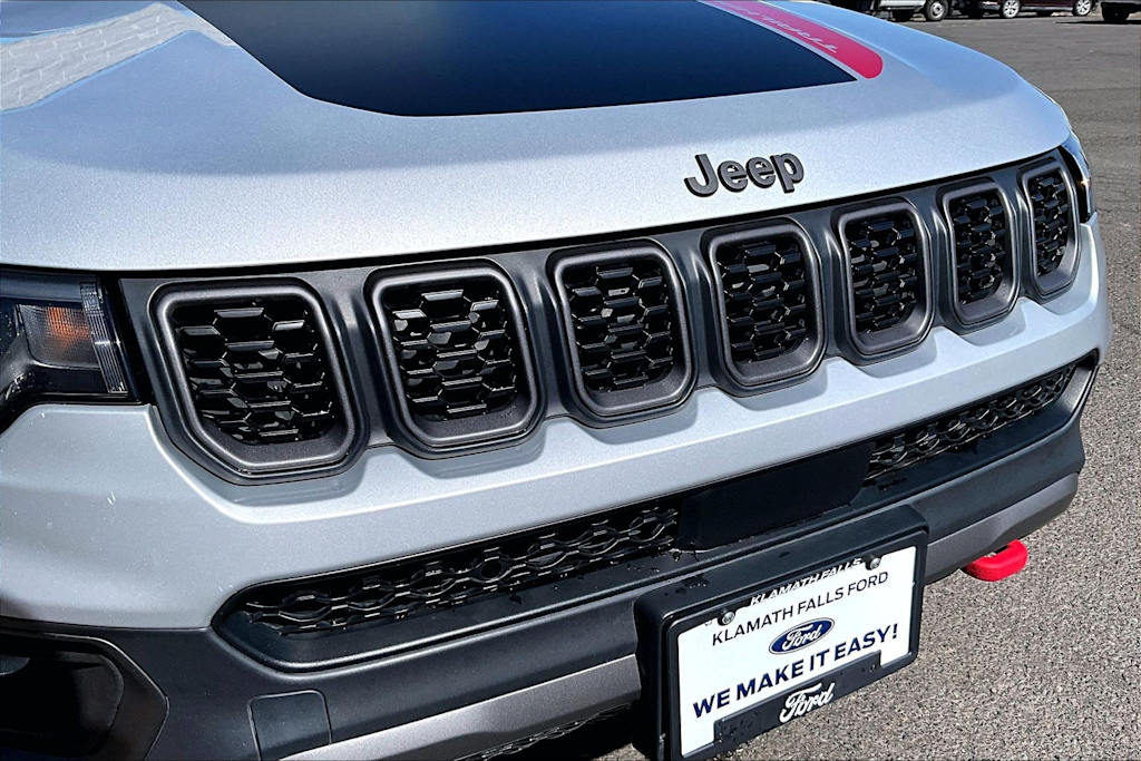 Thumbnail: 2025 Jeep Compass - 33