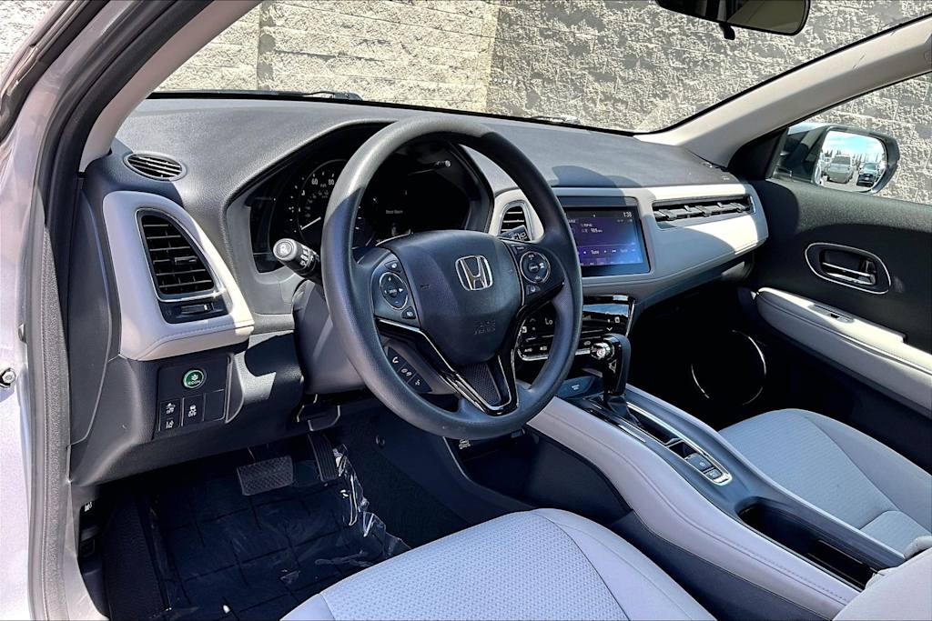 Thumbnail: 2022 Honda HR-V - 2