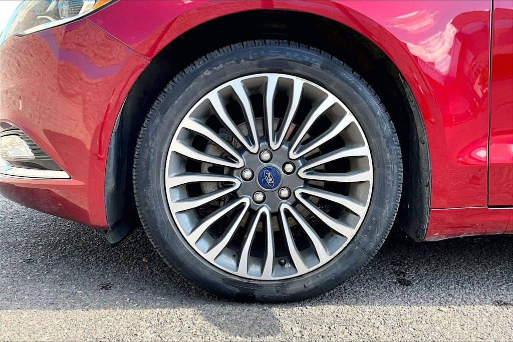 Thumbnail: 2017 Ford Fusion - 4