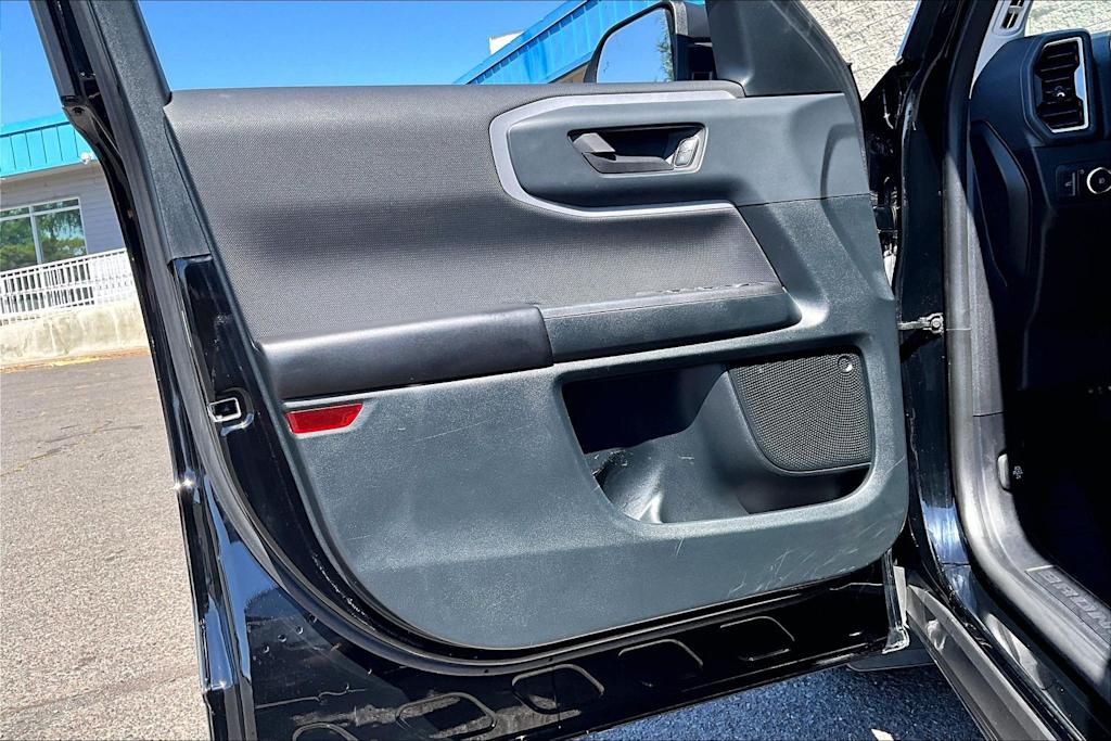 Thumbnail: 2021 Ford Bronco Sport - 27