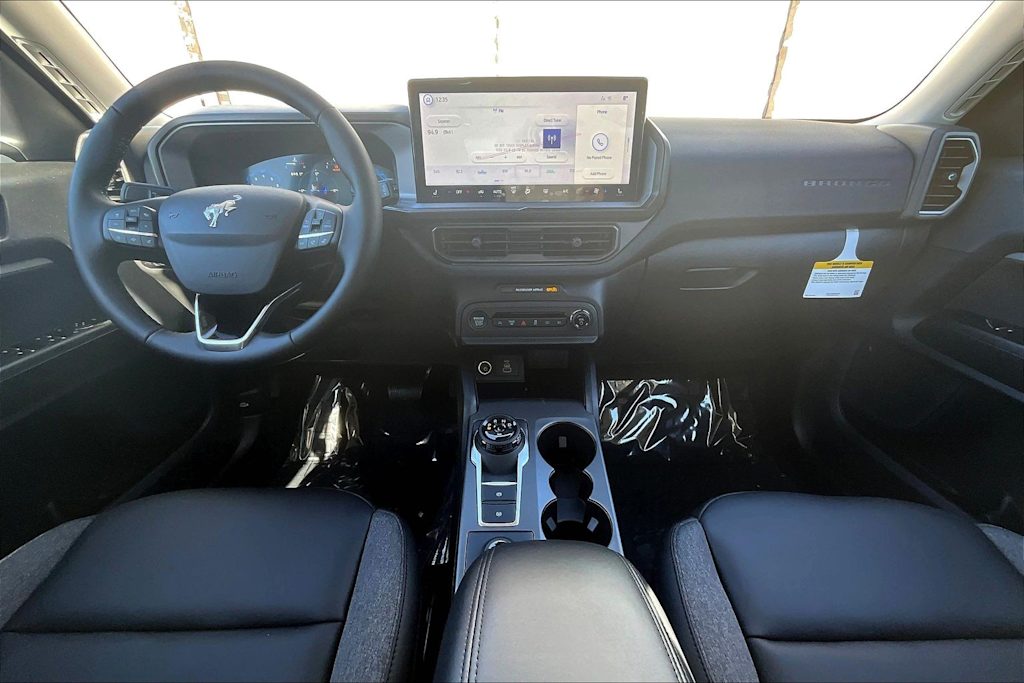 Thumbnail: 2025 Ford Bronco Sport - 10