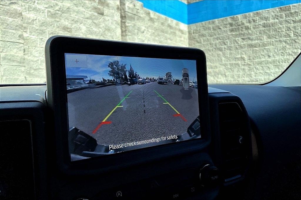 Thumbnail: 2023 Ford Bronco Sport - 27