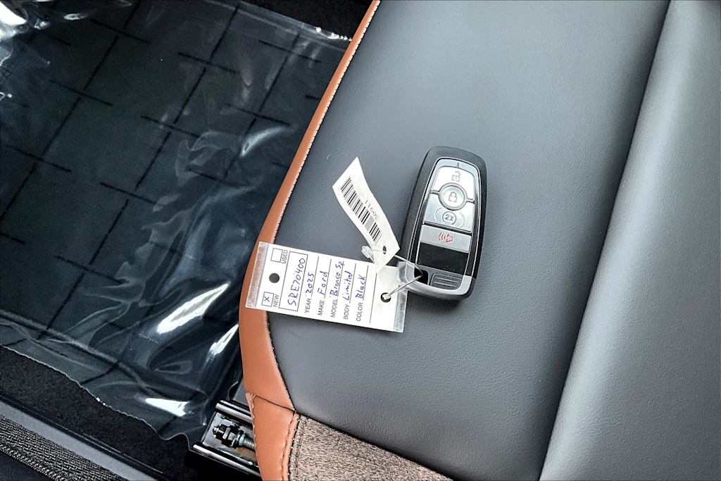 Thumbnail: 2025 Ford Bronco Sport - 18