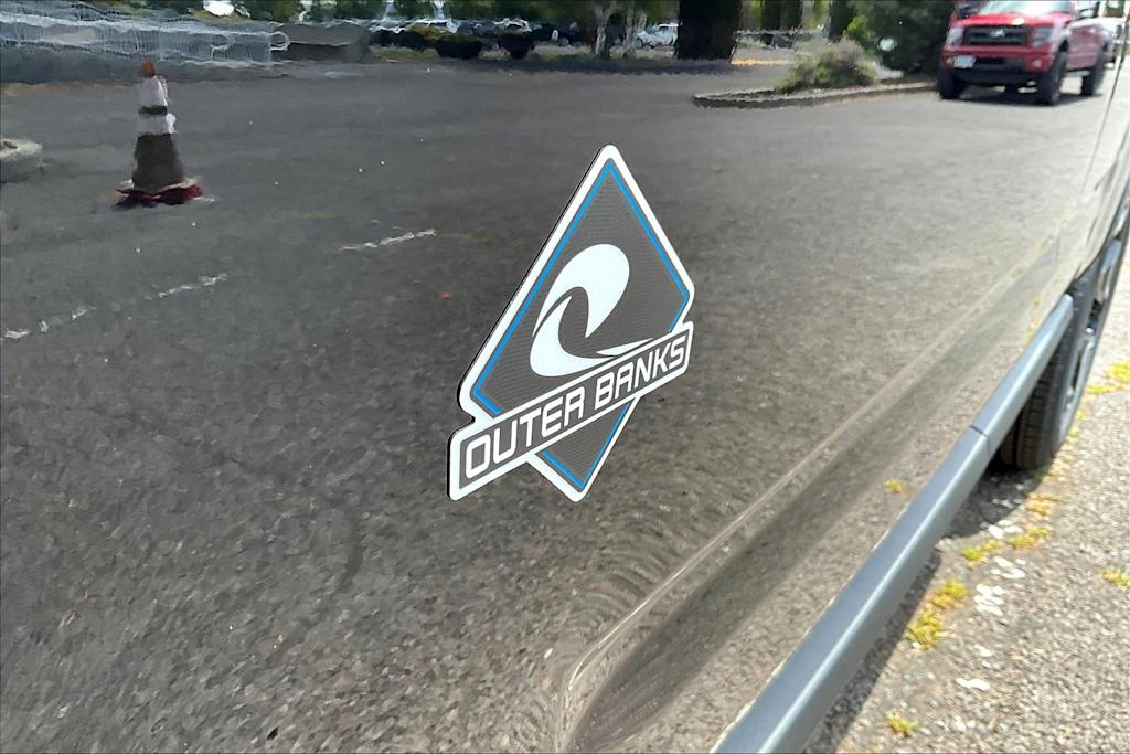 Thumbnail: 2025 Ford Bronco Sport - 7