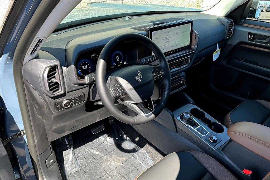 Thumbnail: 2025 Ford Bronco Sport - 2