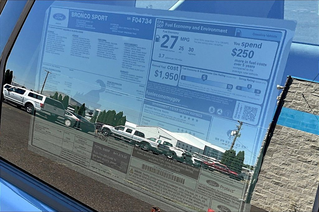 Thumbnail: 2025 Ford Bronco Sport - 23