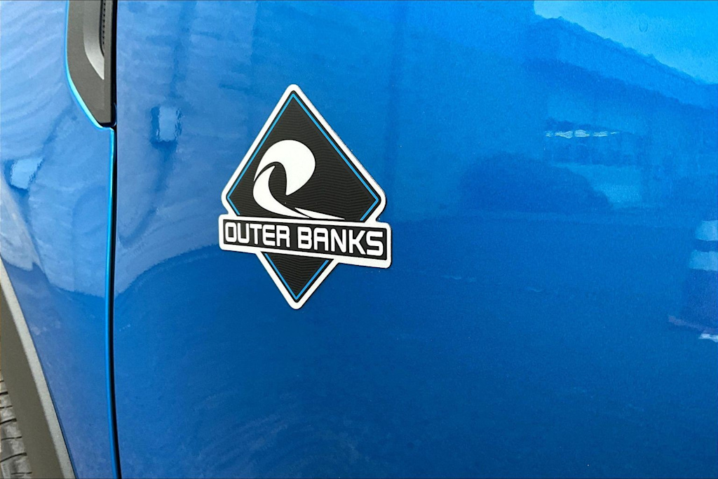 Thumbnail: 2025 Ford Bronco Sport - 17