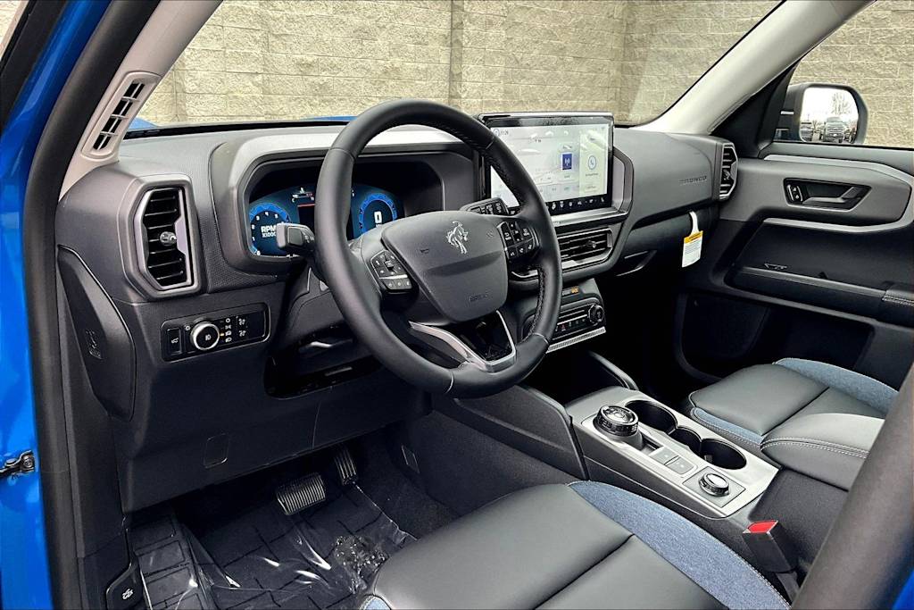 Thumbnail: 2025 Ford Bronco Sport - 2