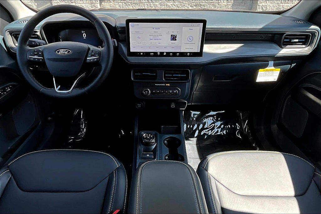 Thumbnail: 2025 Ford Maverick - 9