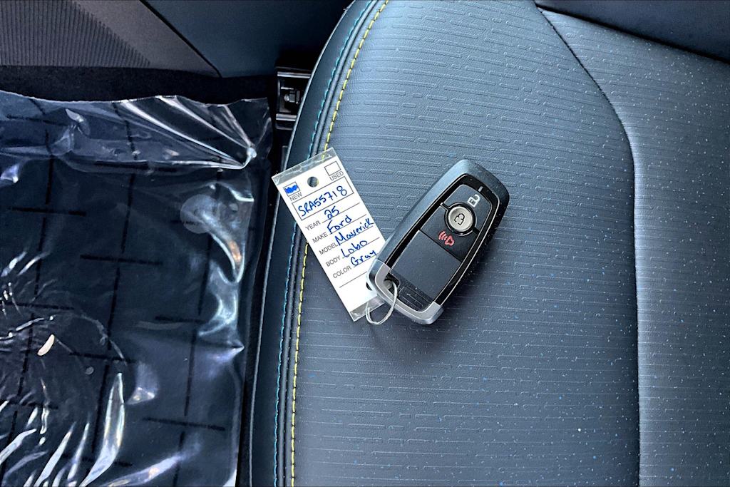 Thumbnail: 2025 Ford Maverick - 21