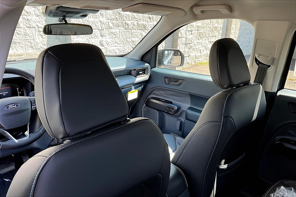 Thumbnail: 2025 Ford Maverick - 11