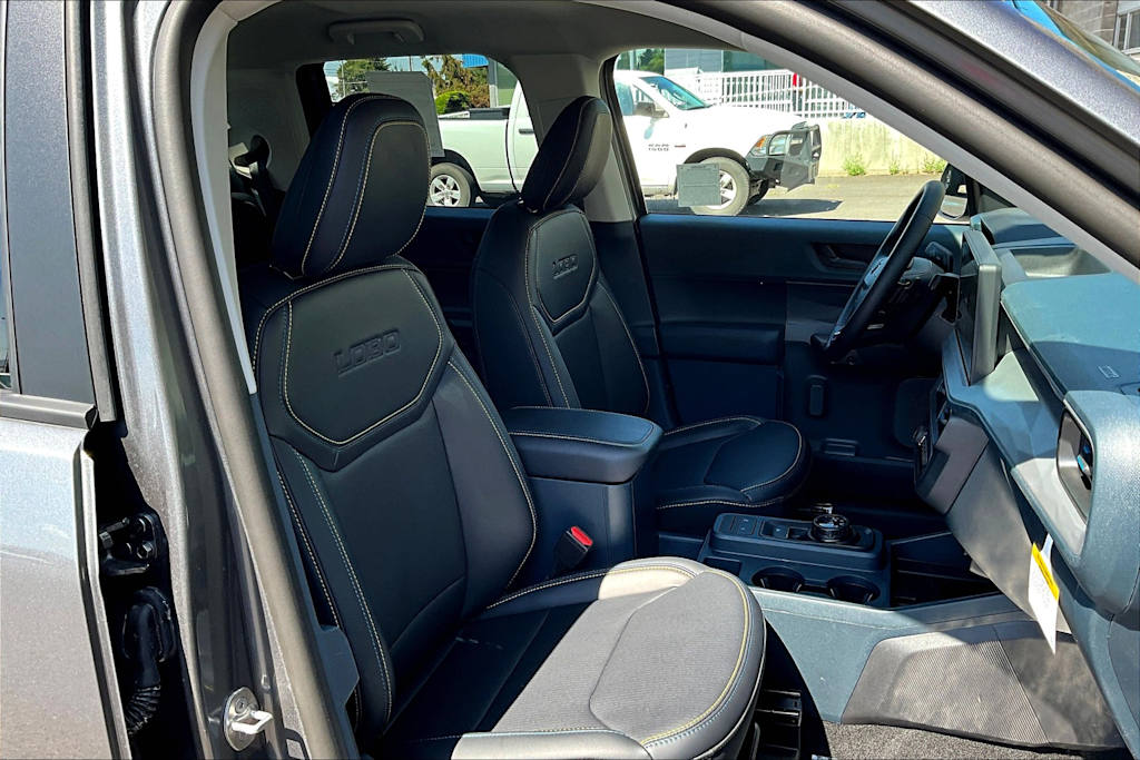 Thumbnail: 2025 Ford Maverick - 20