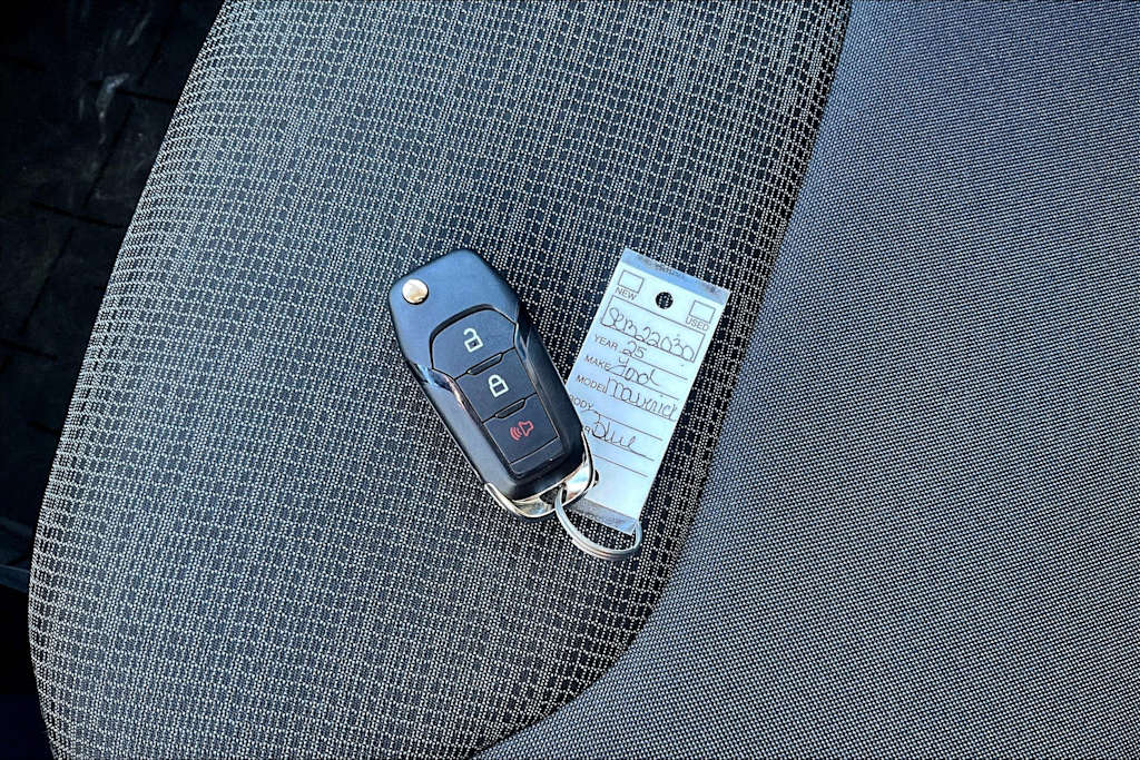 Thumbnail: 2025 Ford Maverick - 19