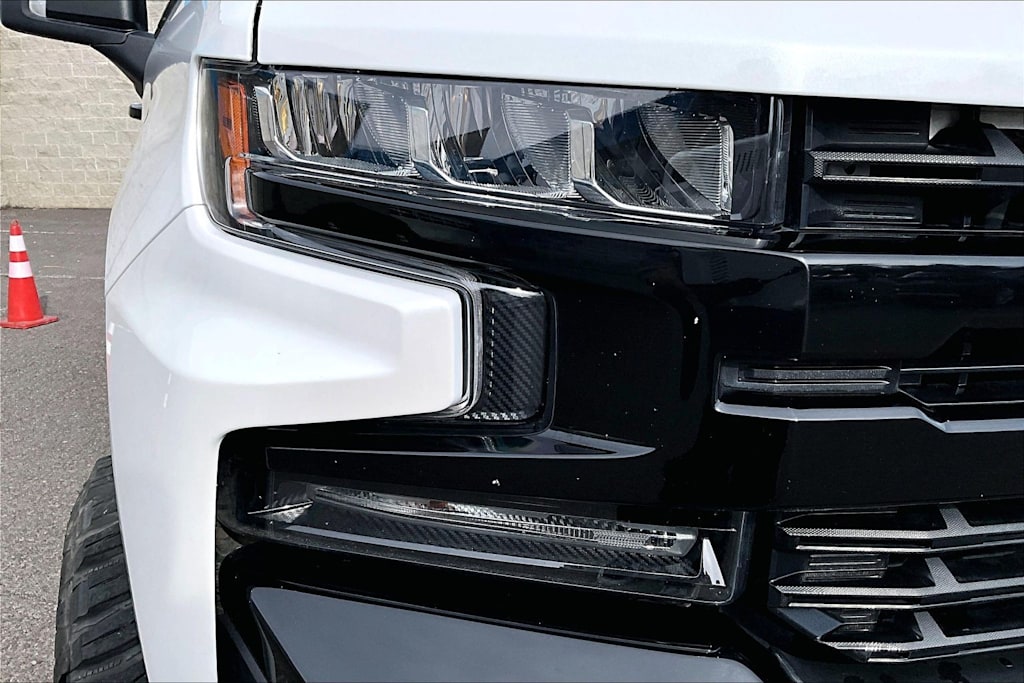 Thumbnail: 2020 Chevrolet Silverado 1500 - 6