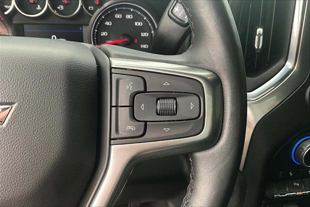 Thumbnail: 2021 Chevrolet Silverado 1500 - 26
