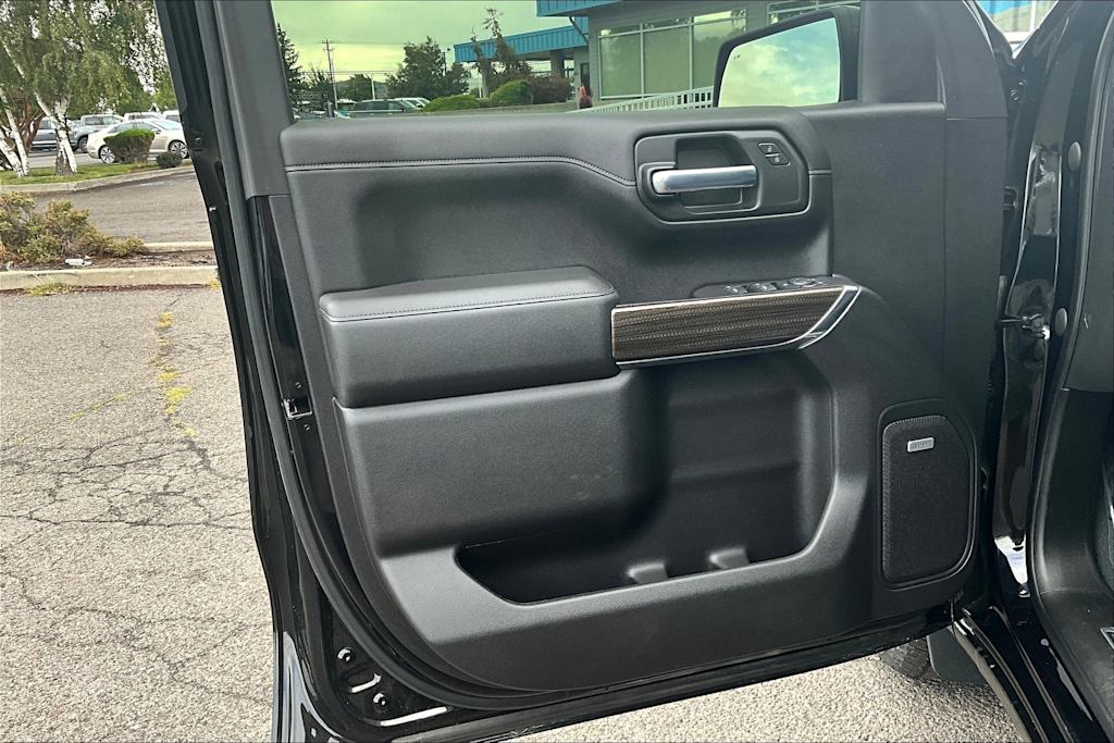 Thumbnail: 2021 Chevrolet Silverado 1500 - 28