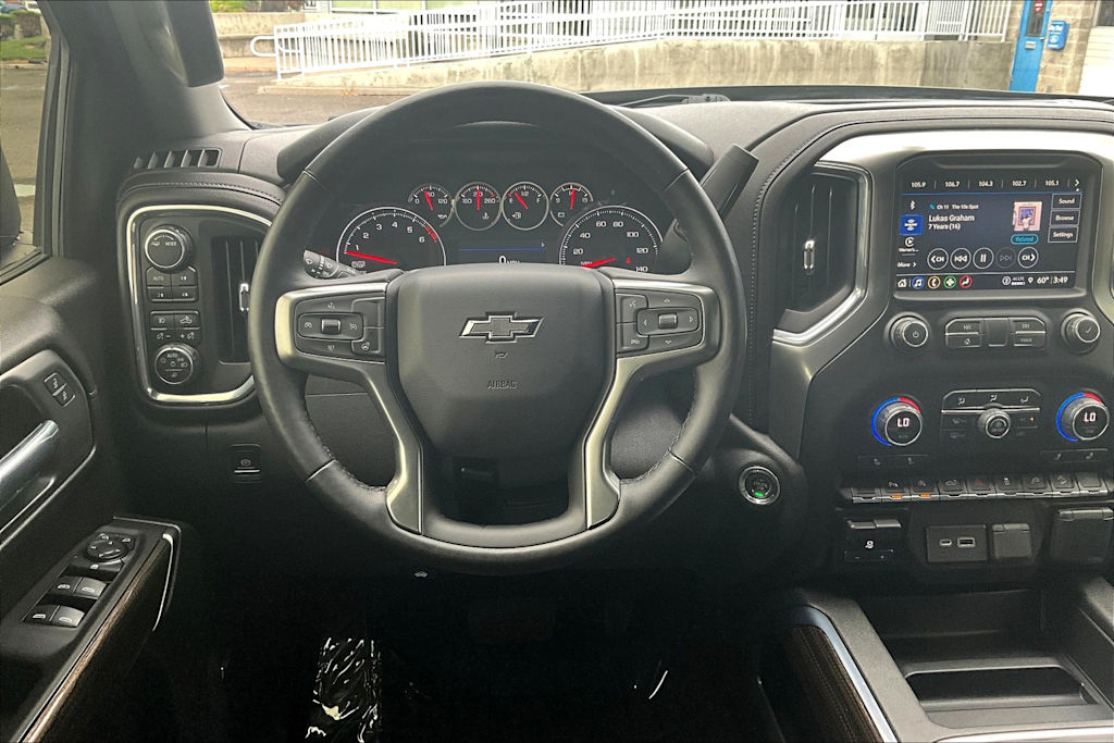 Thumbnail: 2021 Chevrolet Silverado 1500 - 14