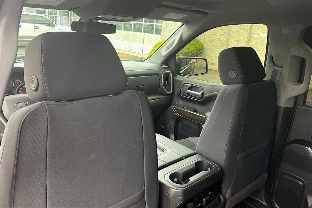 Thumbnail: 2021 Chevrolet Silverado 1500 - 22