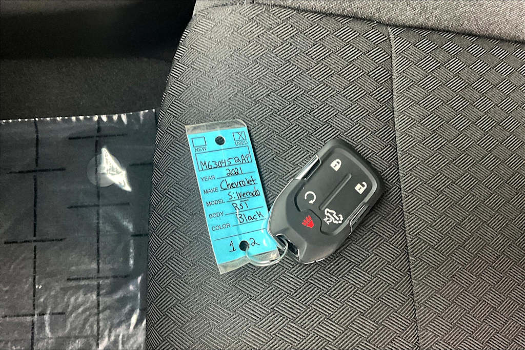 Thumbnail: 2021 Chevrolet Silverado 1500 - 20