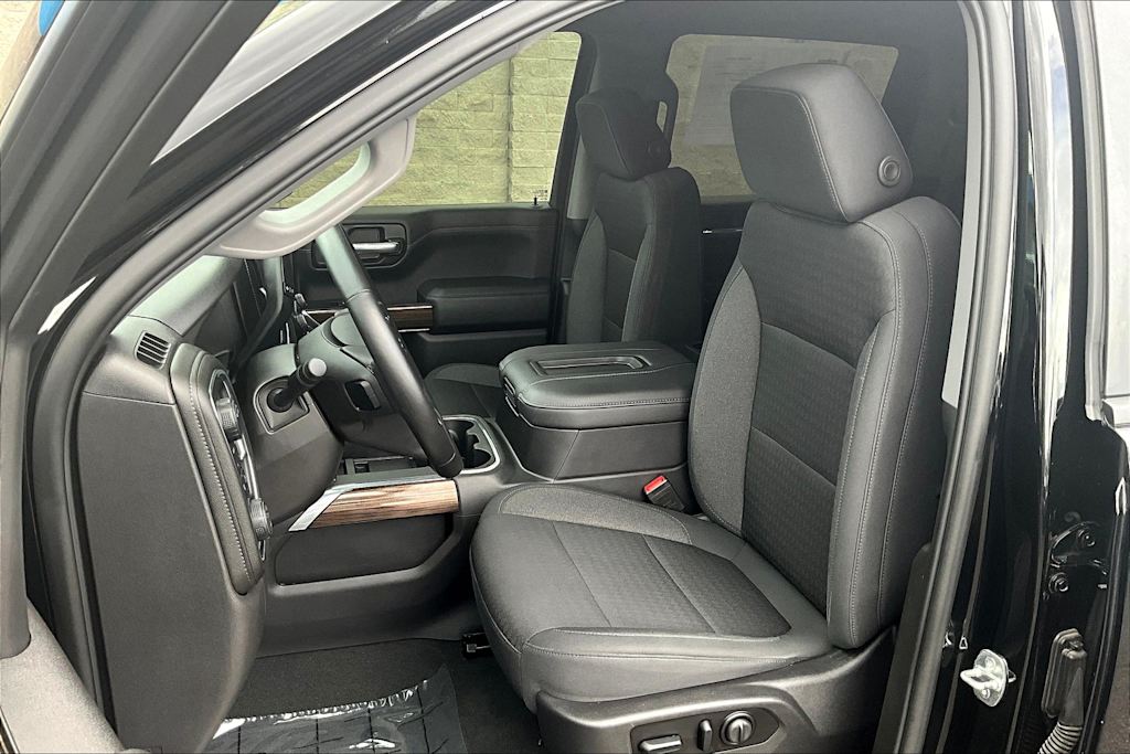 Thumbnail: 2021 Chevrolet Silverado 1500 - 11