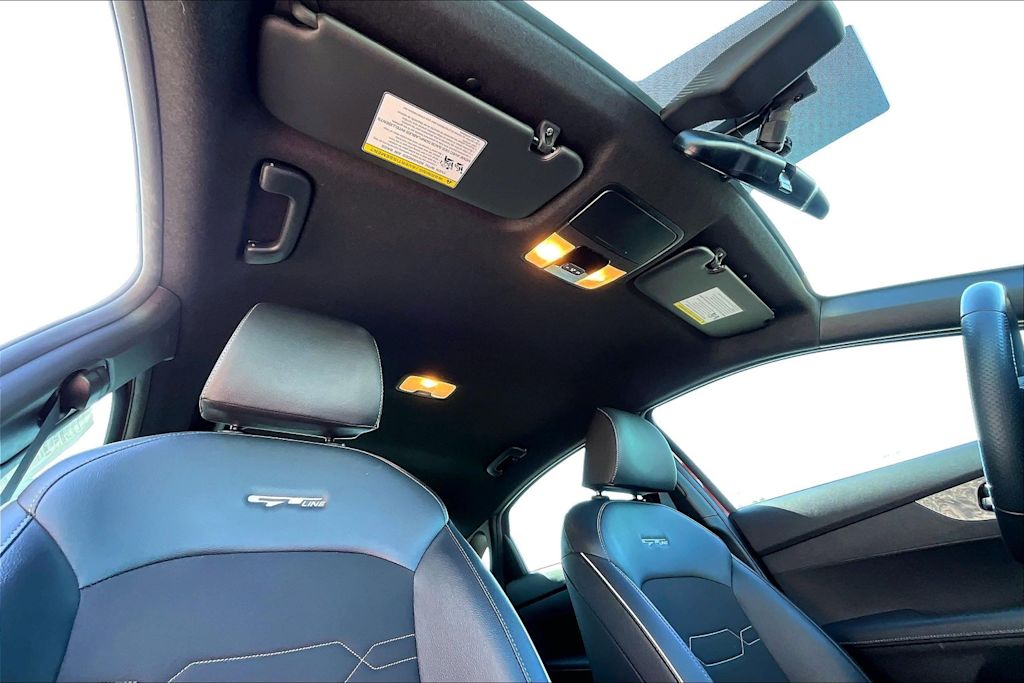 Thumbnail: 2022 Kia Forte - 30