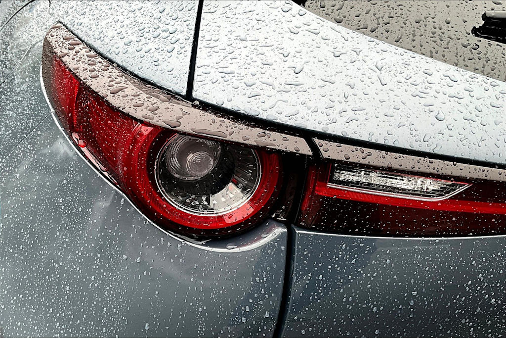 2024 Mazda CX-30 Carbon 32