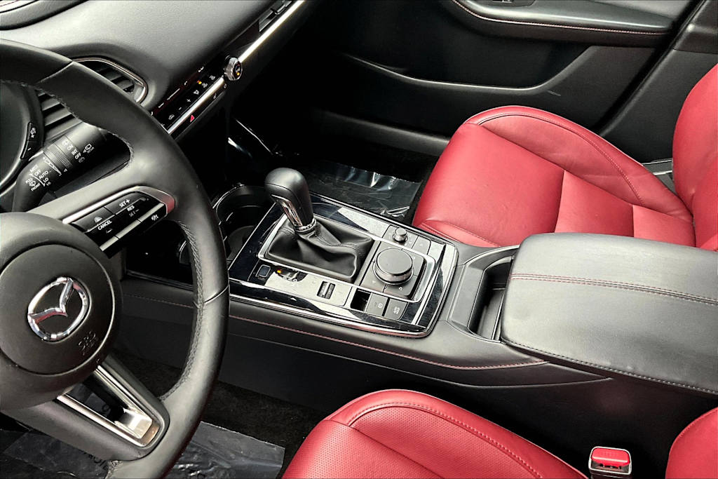 2024 Mazda CX-30 Carbon 17