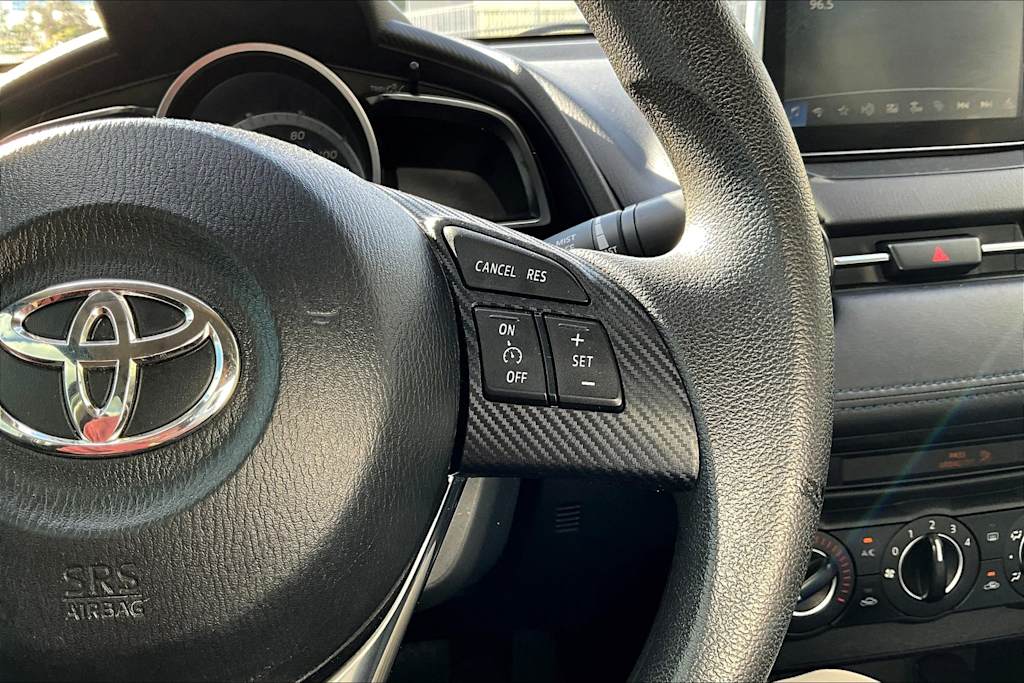 Thumbnail: 2017 Toyota Yaris iA - 26