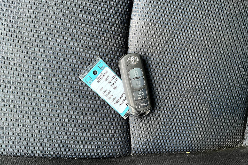 Thumbnail: 2017 Toyota Yaris iA - 19