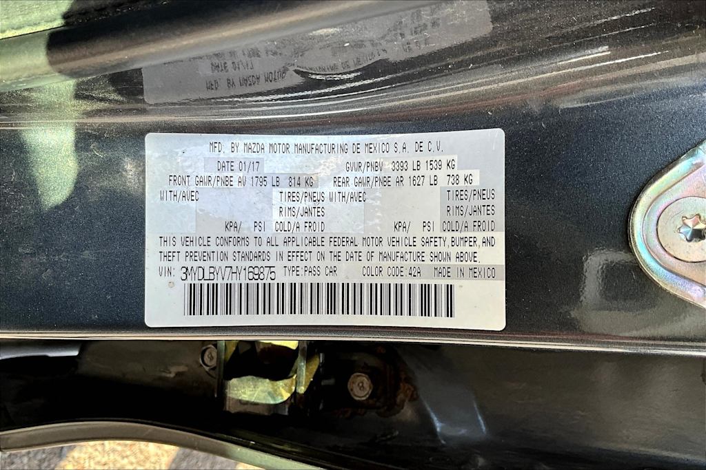 Thumbnail: 2017 Toyota Yaris iA - 20