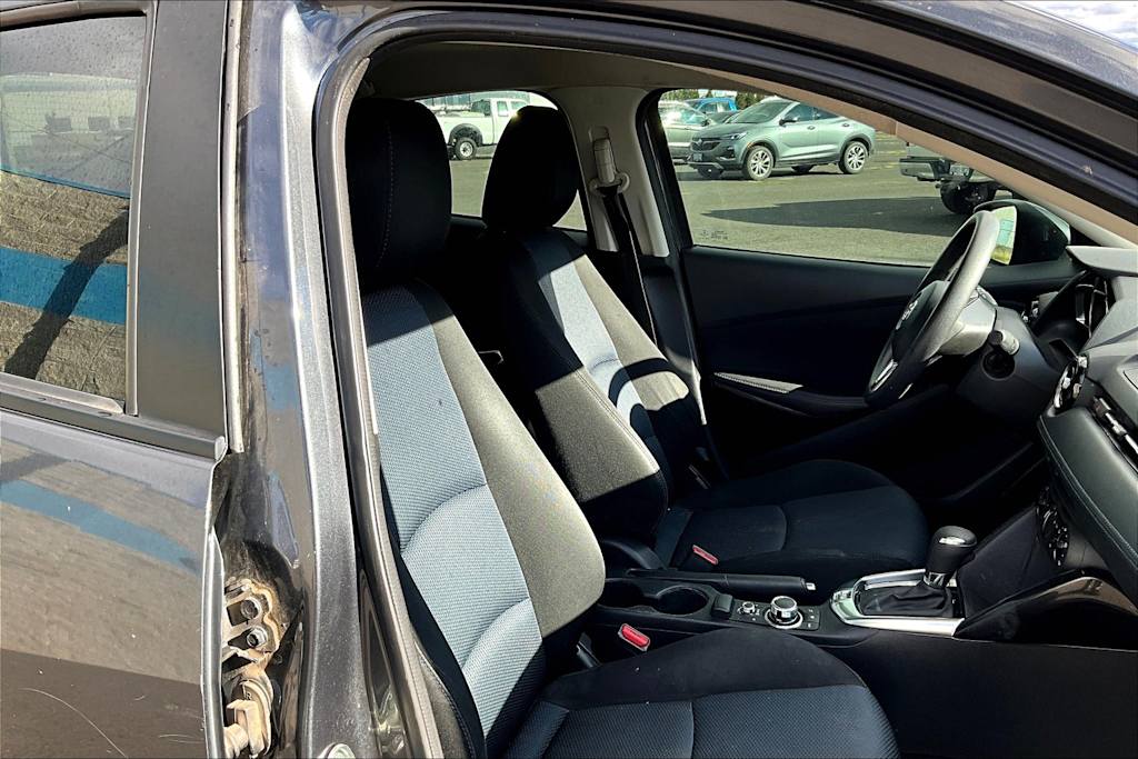 Thumbnail: 2017 Toyota Yaris iA - 12