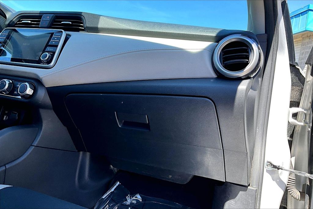 Thumbnail: 2021 Nissan Versa - 23