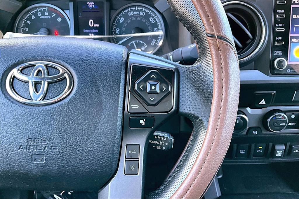 Thumbnail: 2022 Toyota Tacoma - 26