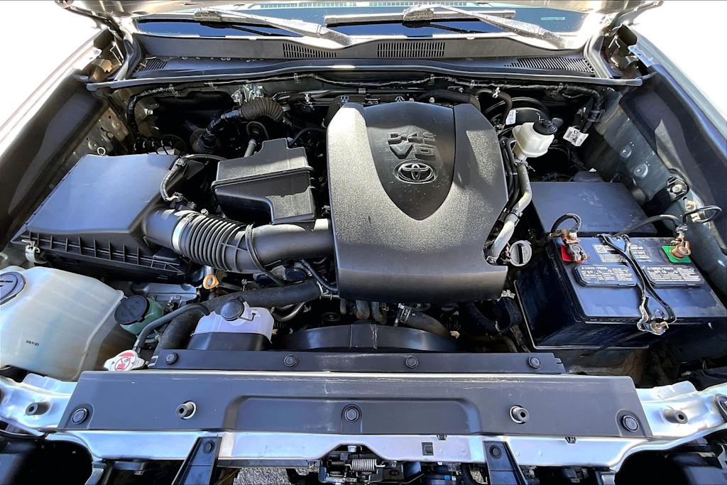 Thumbnail: 2022 Toyota Tacoma - 9