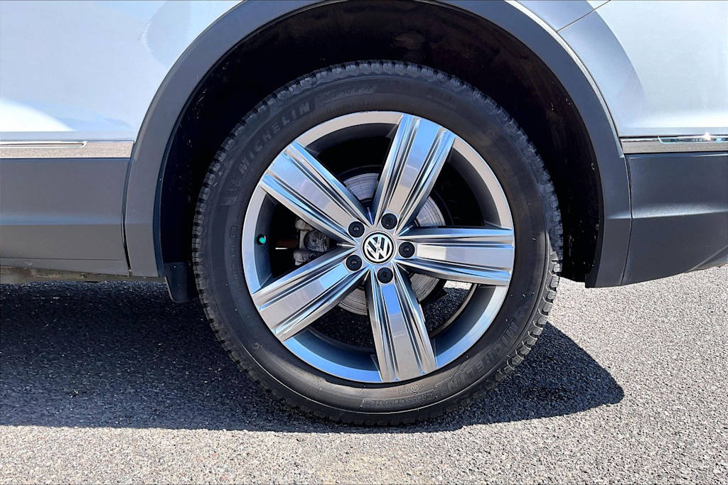 Thumbnail: 2020 Volkswagen Tiguan - 35