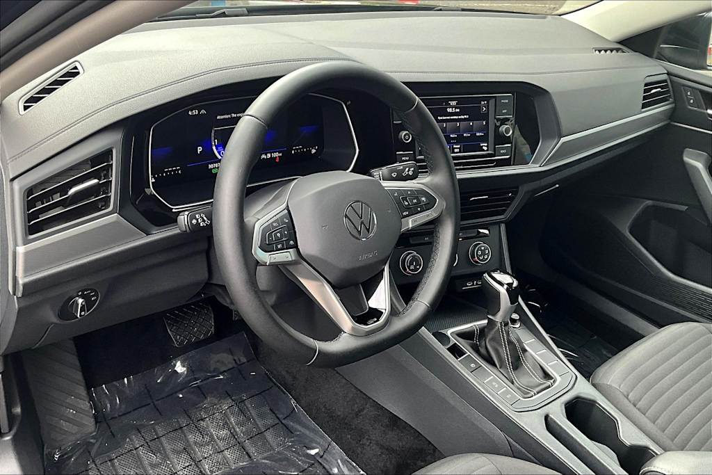 Thumbnail: 2024 Volkswagen Jetta - 2