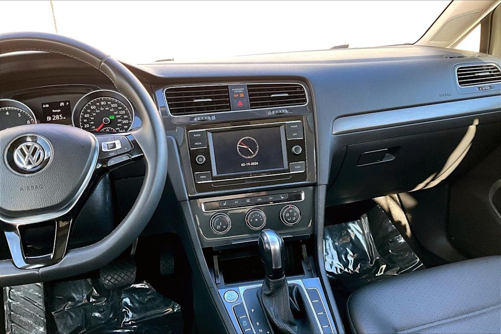 Thumbnail: 2021 Volkswagen Golf - 13