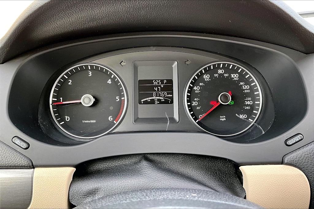 Thumbnail: 2014 Volkswagen Jetta - 17