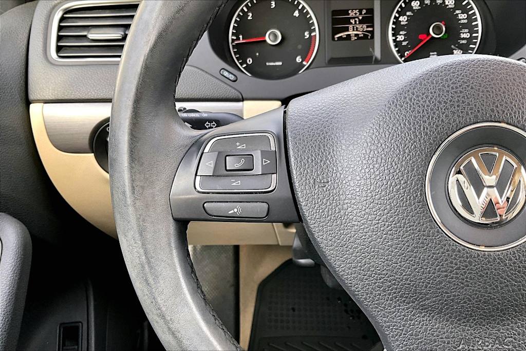 Thumbnail: 2014 Volkswagen Jetta - 24