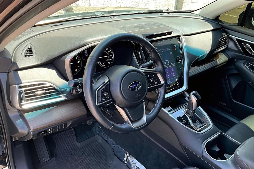 2022 Subaru Legacy Limited 2