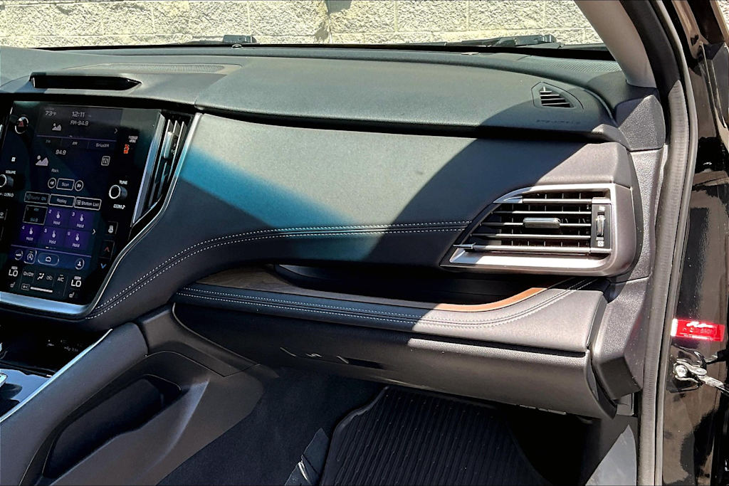 2022 Subaru Legacy Limited 24