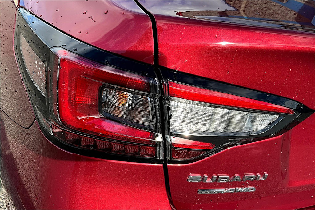 2021 Subaru Legacy Touring 32