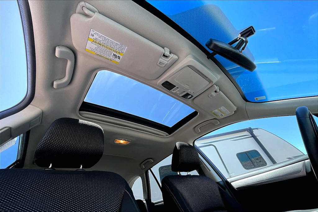 Thumbnail: 2015 Subaru Outback - 30