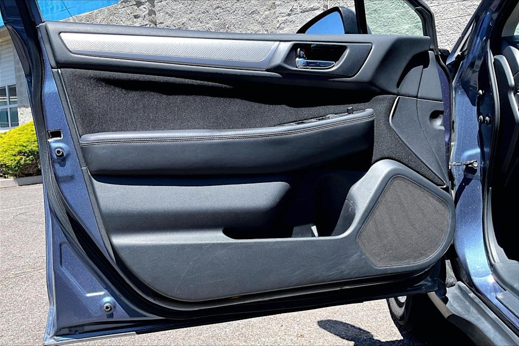 Thumbnail: 2015 Subaru Outback - 27