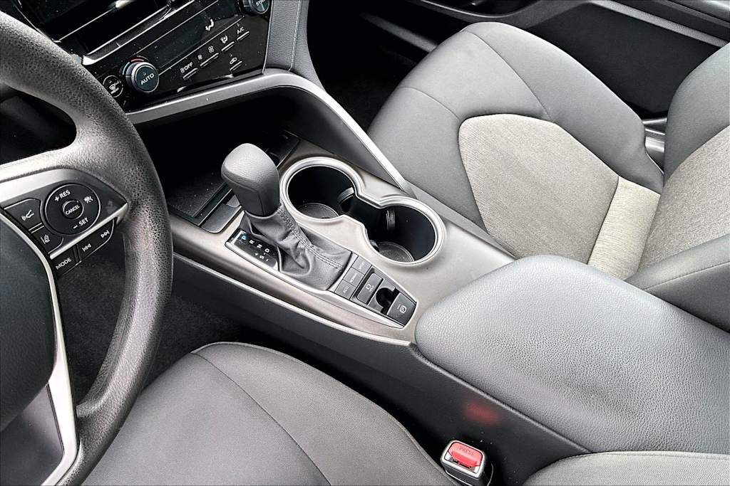 Thumbnail: 2024 Toyota Camry - 16